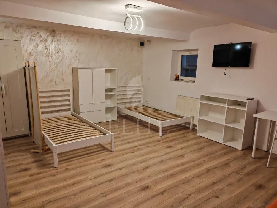 Apartament o camera în zona SEMICENTRALA-1277111