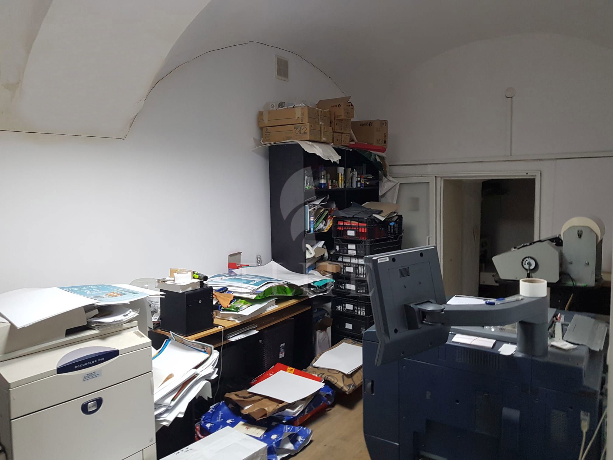Apartament o camera în zona P-ta. Unirii-1277563