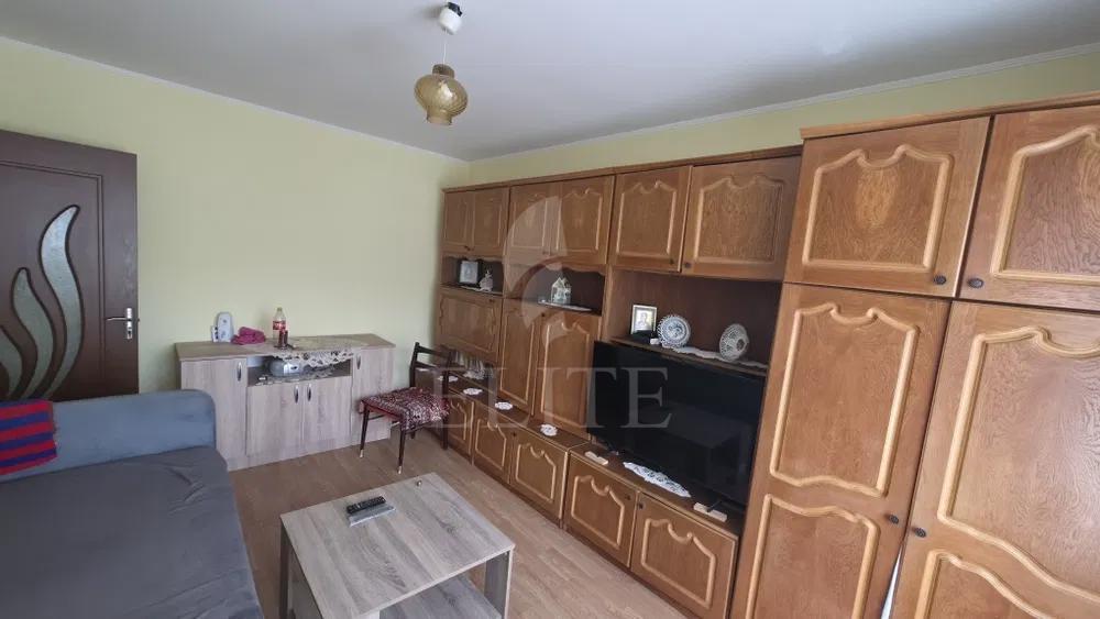 Apartament o camera în zona STRADA 1 DECEMBRIE-1277596