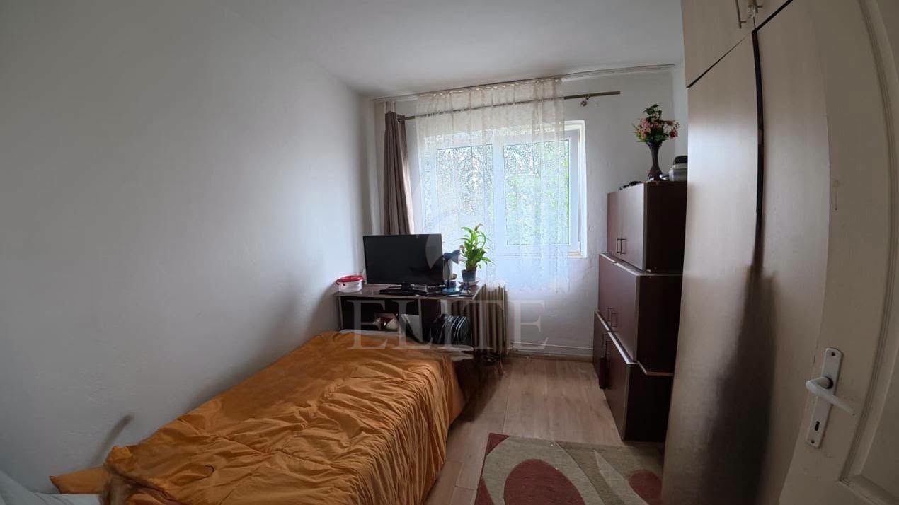 Apartament 4 camere în zona BIG-1278249