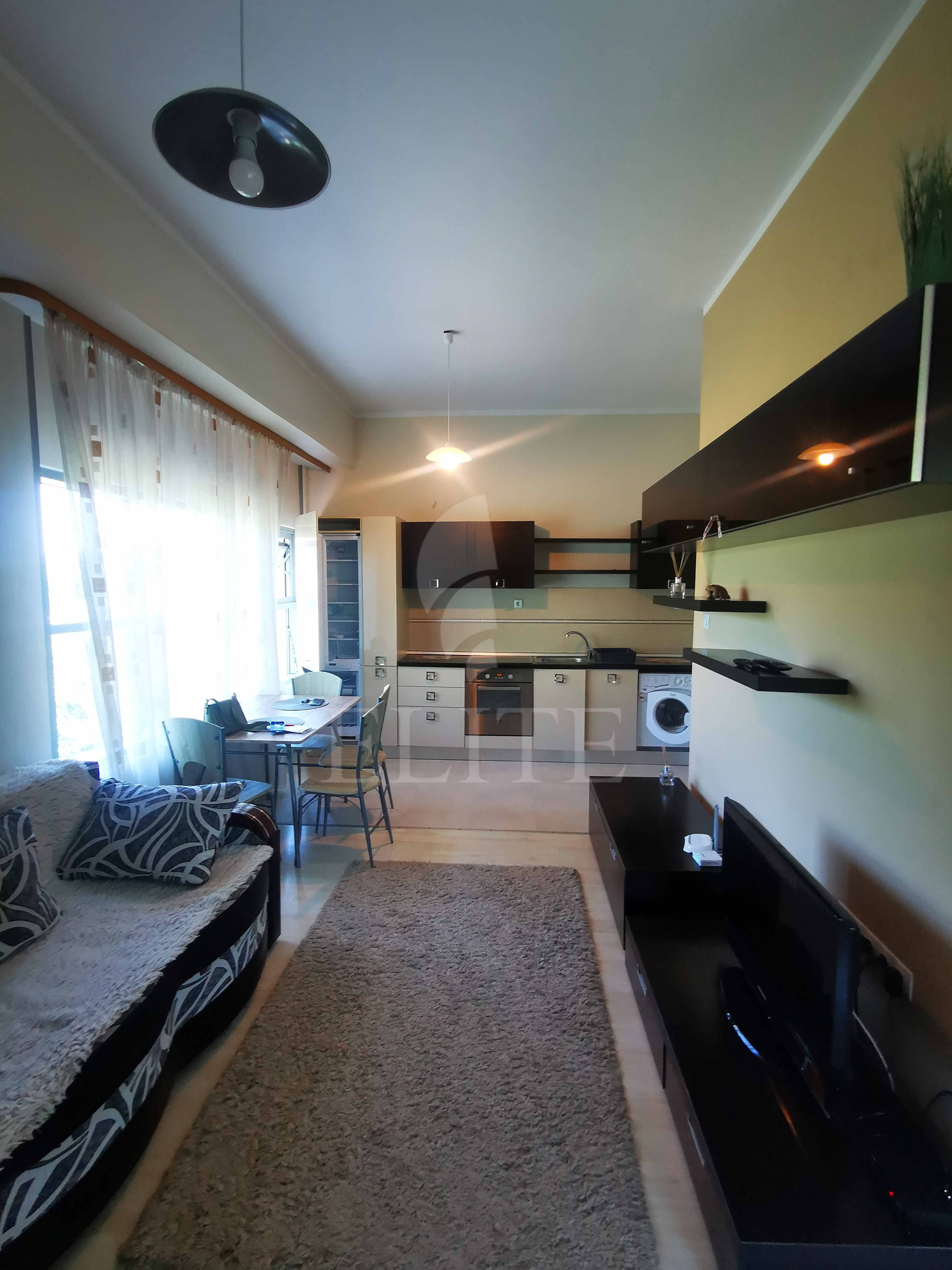 Apartament 2 camere în zona CLUJANA-1279015
