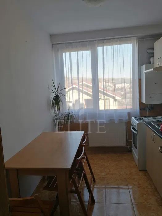 Apartament o camera în zona COMPLEX IRIS-1279885