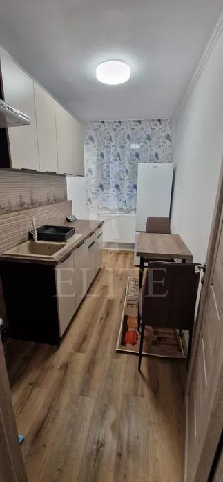 Apartament 3 camere în zona HOREA-1279920