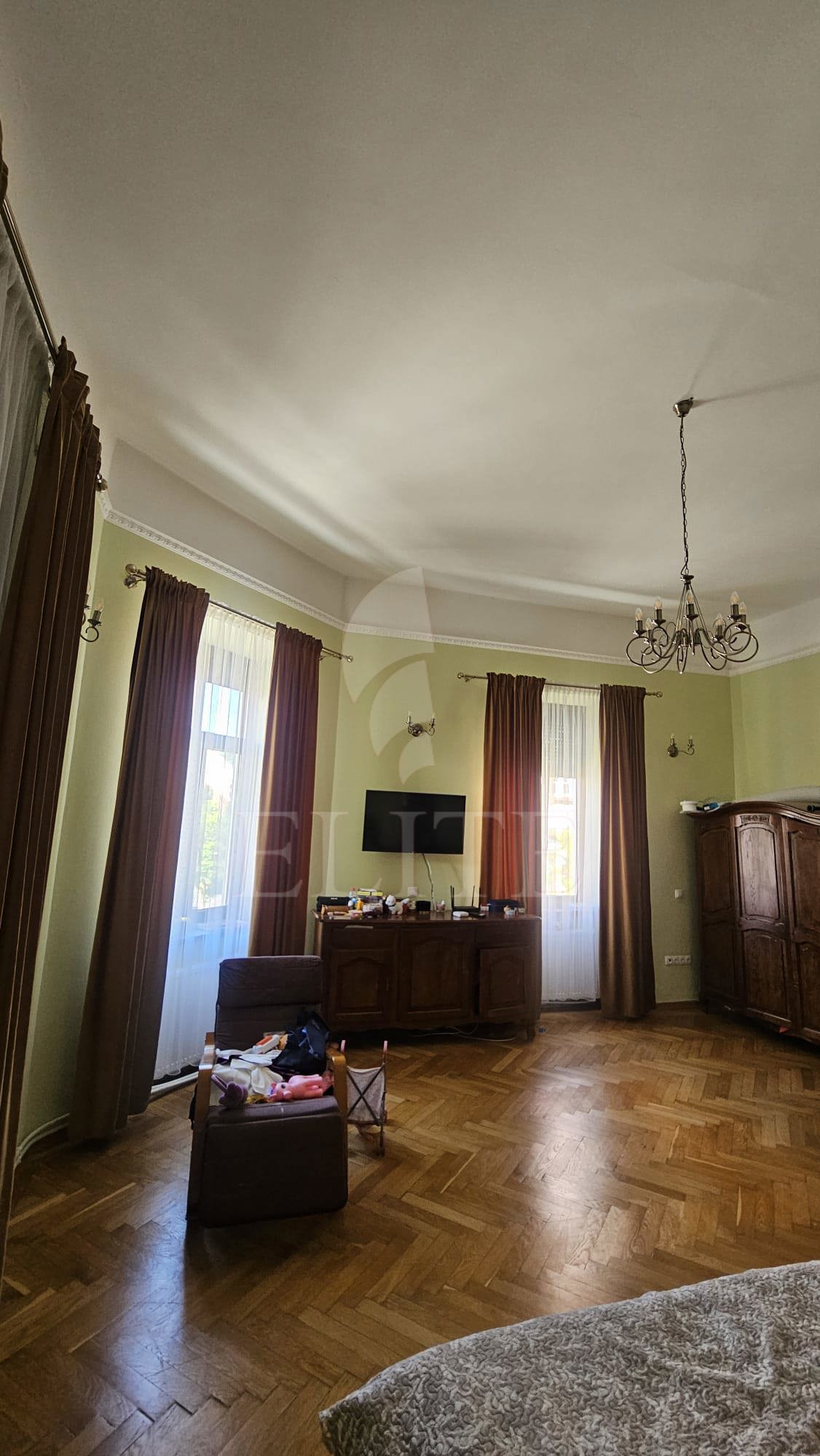 Apartament 2 camere în zona ULTRACENTRALA-1280369
