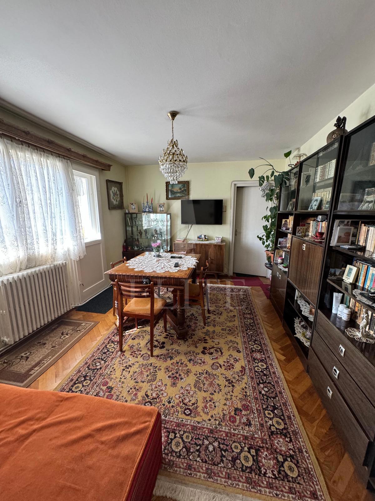 Apartament 3 camere în zona DIANA-1282192