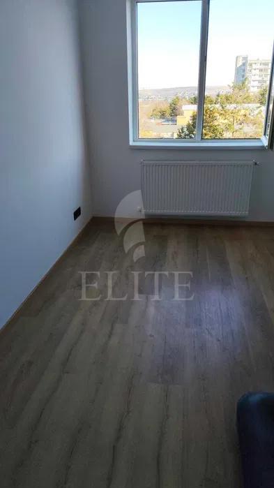 Apartament 3 camere în zona HERMES-1283232