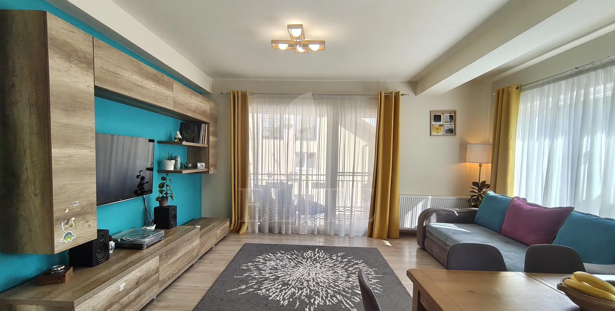 Apartament 3 camere în zona VIVO-1283318