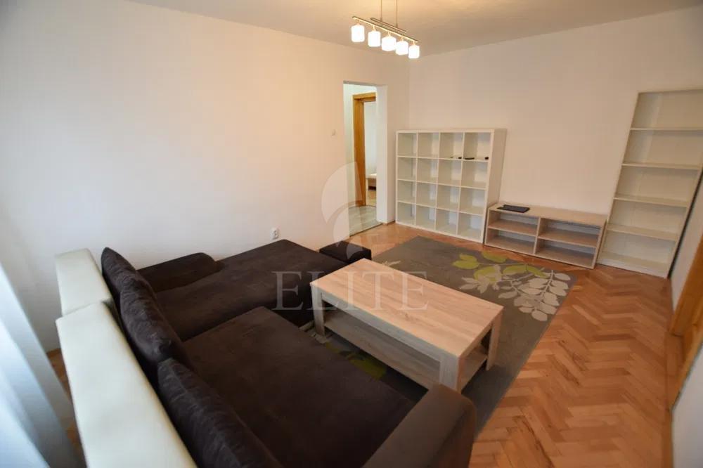 Apartament 3 camere în zona CASA RADIO-1284634