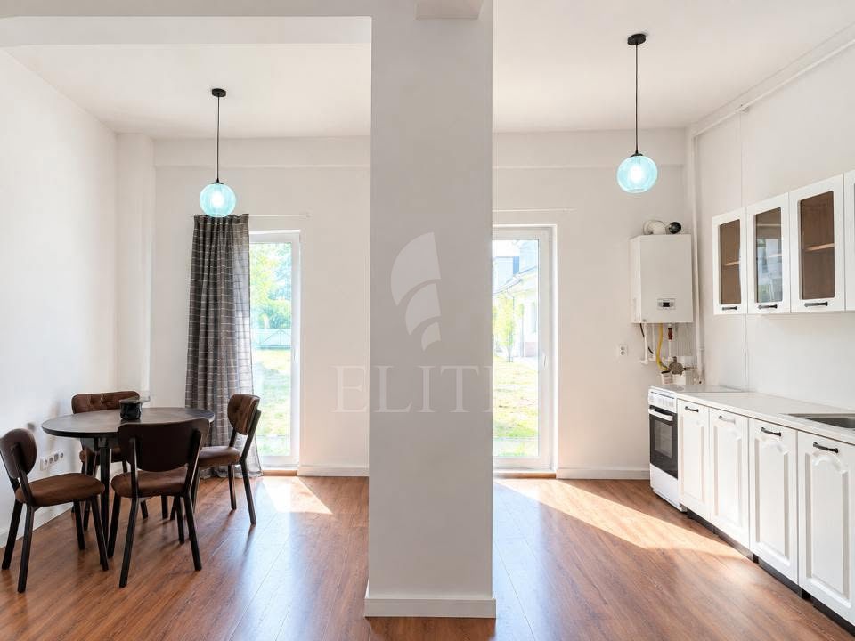 Apartament 2 camere în zona DAMBUL ROTUND-1285498