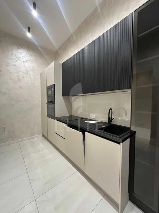Apartament 3 camere în zona P-TA MIHAI VITEAZUL-1286789