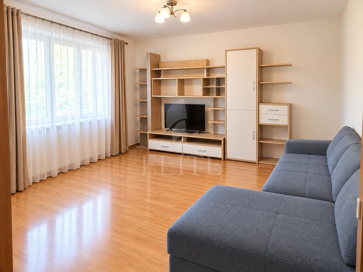Apartament o camera în zona STRAZII VIILOR-1287905