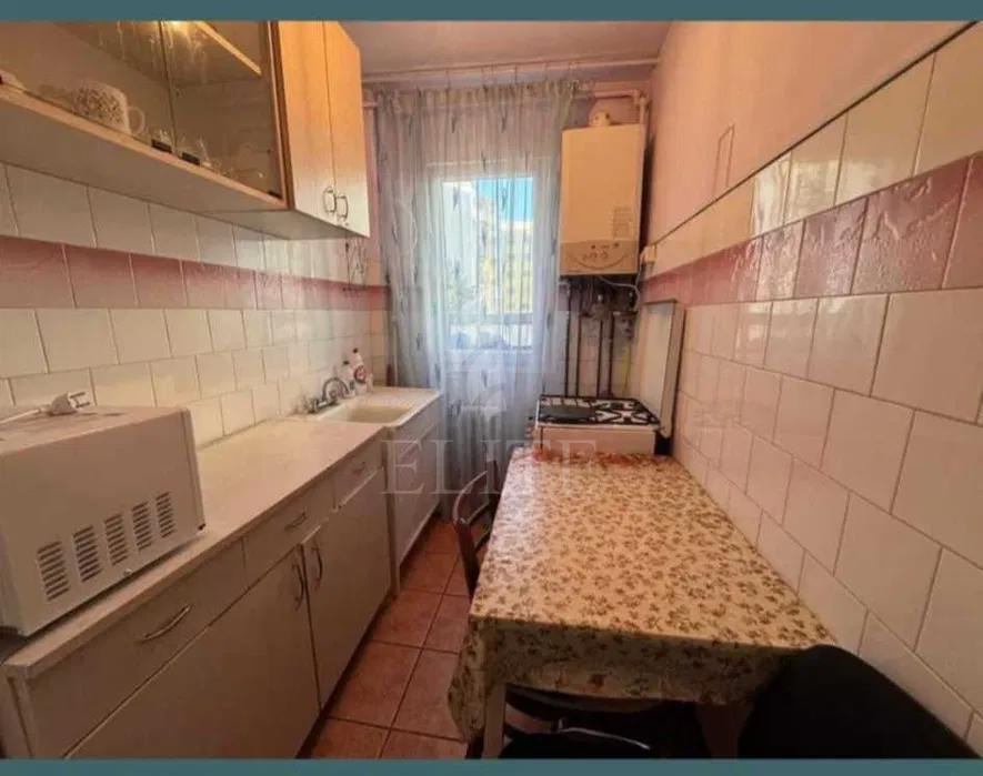 Apartament 3 camere în zona SIRENA-1288936