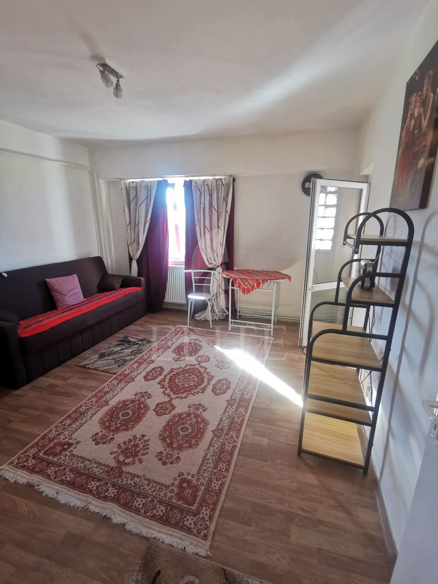 Apartament o camera în zona Piata Cipariu-1291372