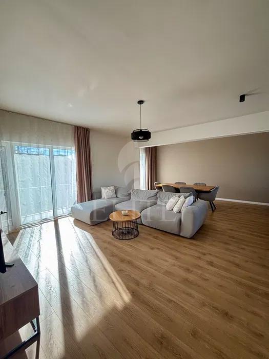 Apartament 3 camere în zona POD IRA-1291885