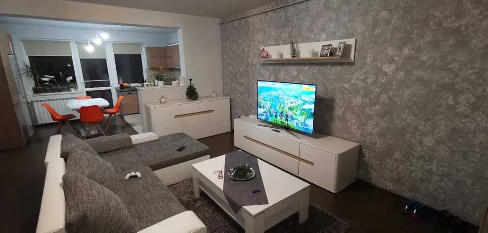 Apartament 3 camere în zona Andrei Muresanu-428183