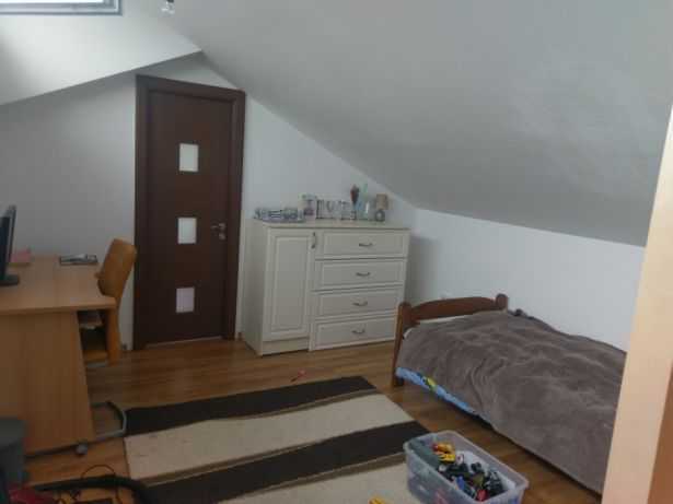 Apartament 4 camere în zona Borhanci-429536
