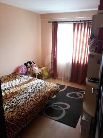 Apartament 3 camere în zona Aurel Vlaicu-429827