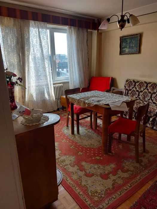 Apartament 3 camere în zona Mihai Viteazul-430301