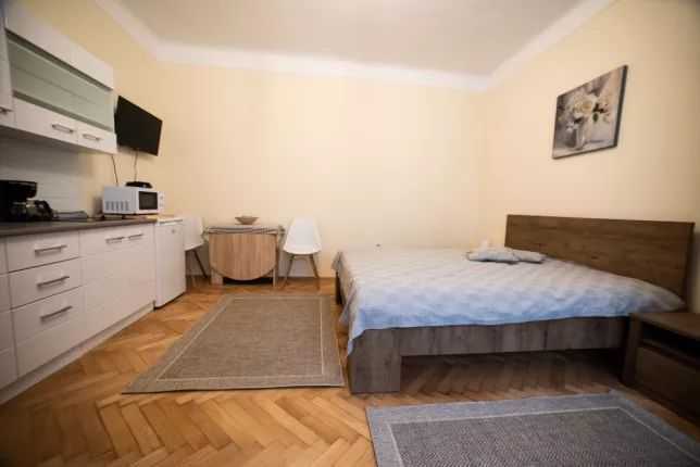 Apartament 3 camere în zona Semicentrala-430804