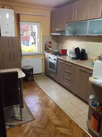Apartament 3 camere în zona Zorilor-430815