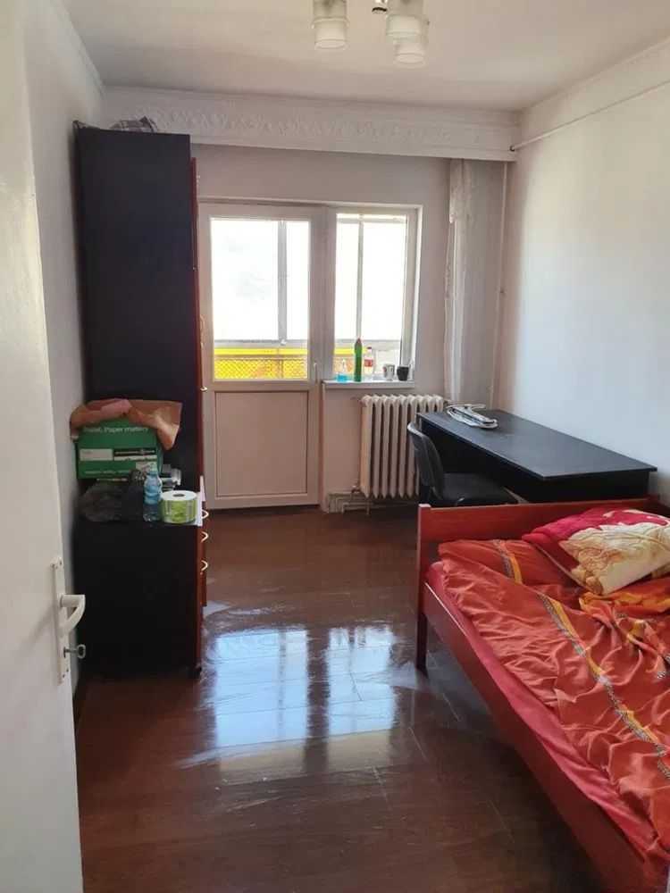 Apartament 4 camere în zona Calea FLORESTI-431740