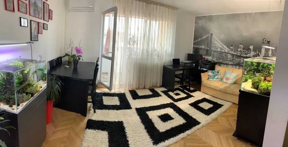 Apartament 4 camere în zona COMPLEX DIANA-432790