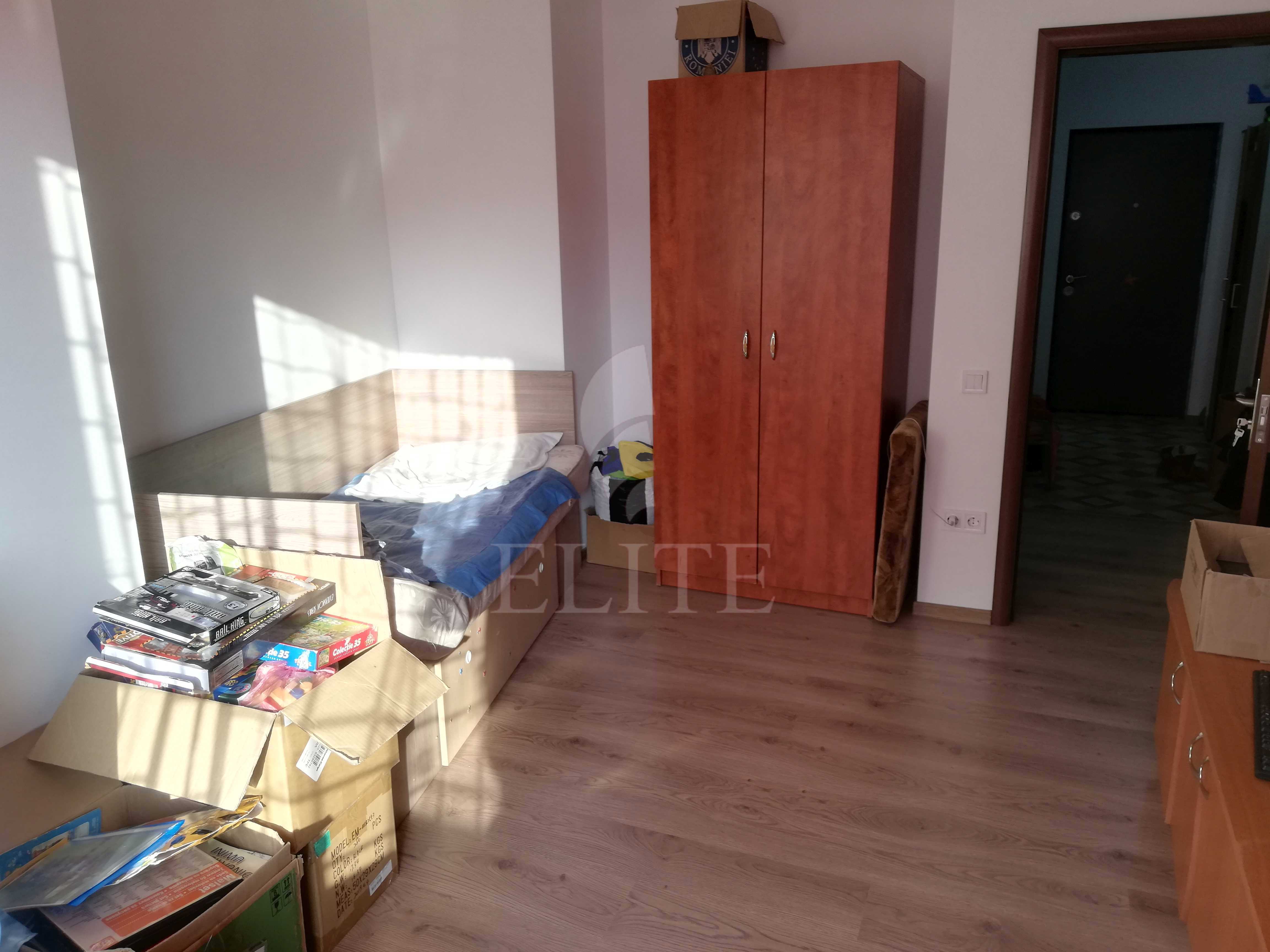 Apartament 3 camere în zona Clujana-445900