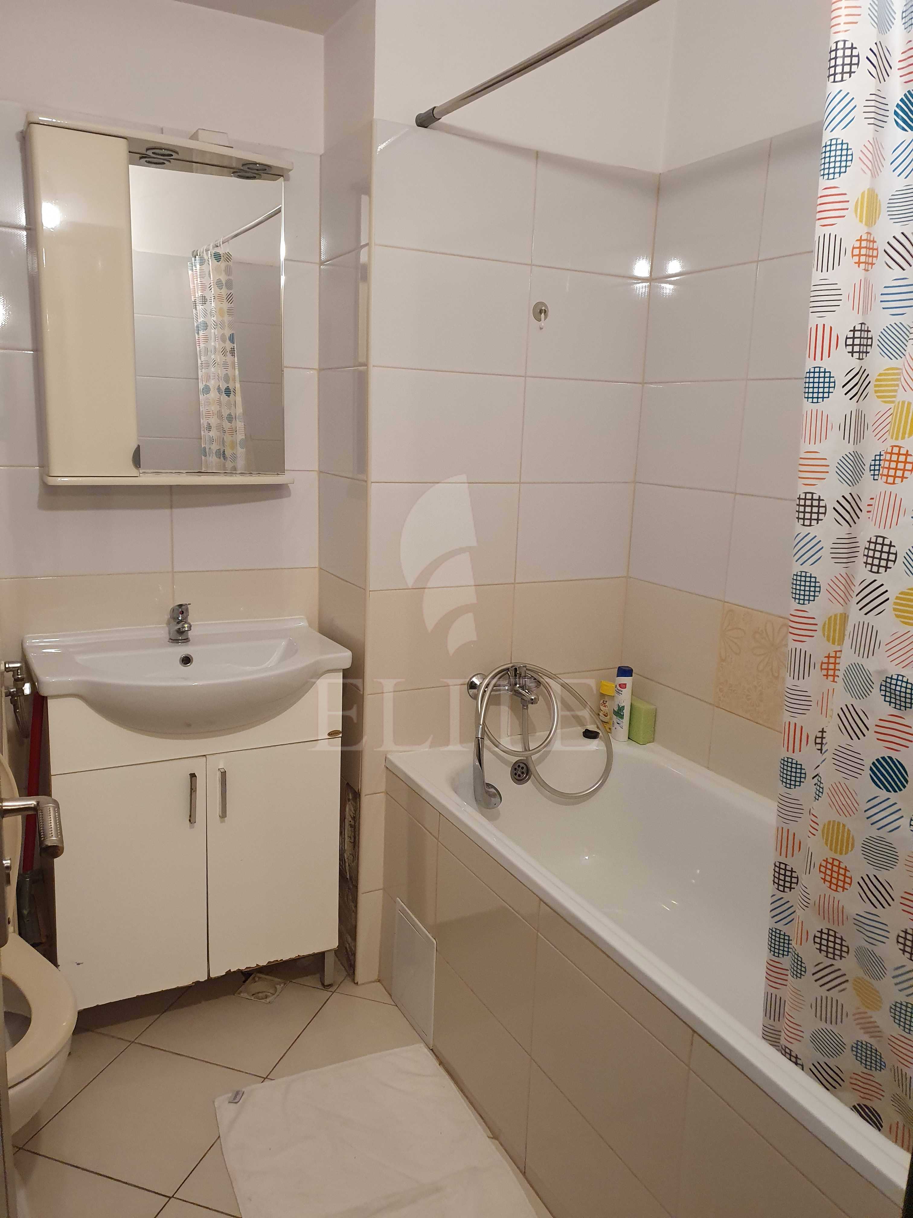 Apartament 3 camere în zona Aurel Vlaicu-505496