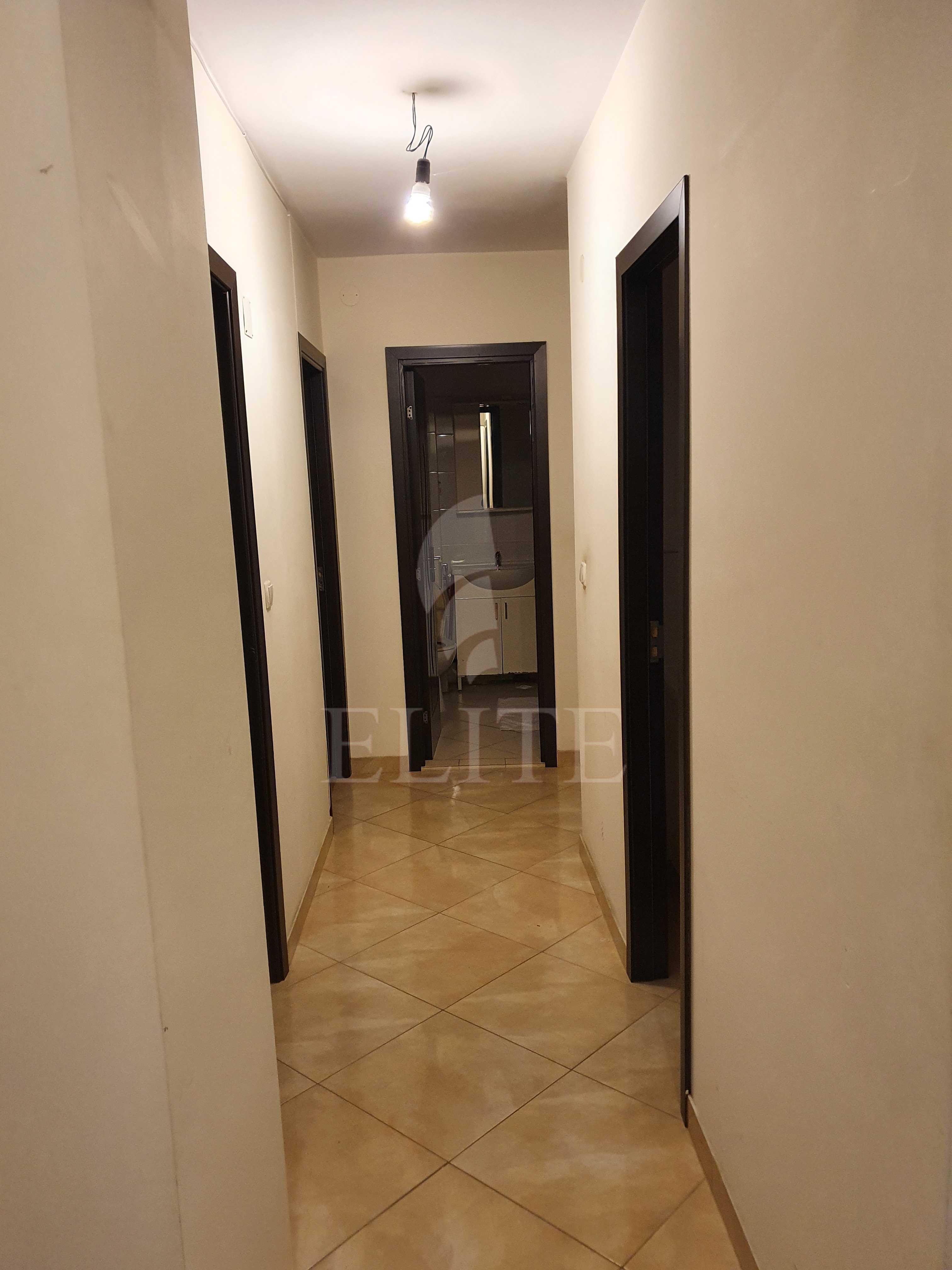 Apartament 3 camere în zona Aurel Vlaicu-505507