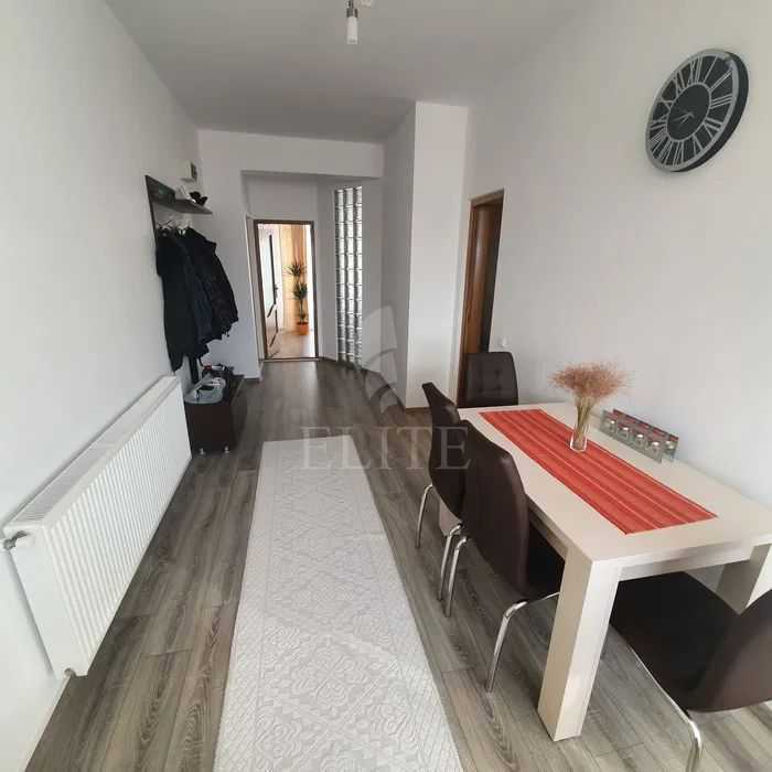 Apartament 3 camere în zona Bulgaria-518271