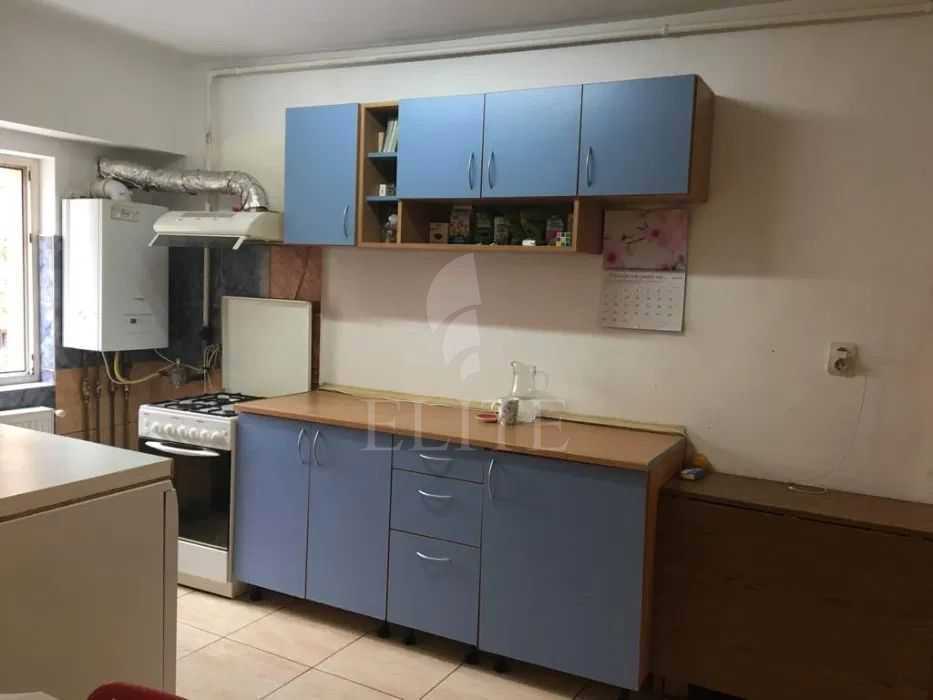 Apartament 3 camere în zona Aurel Vlaicu-631533