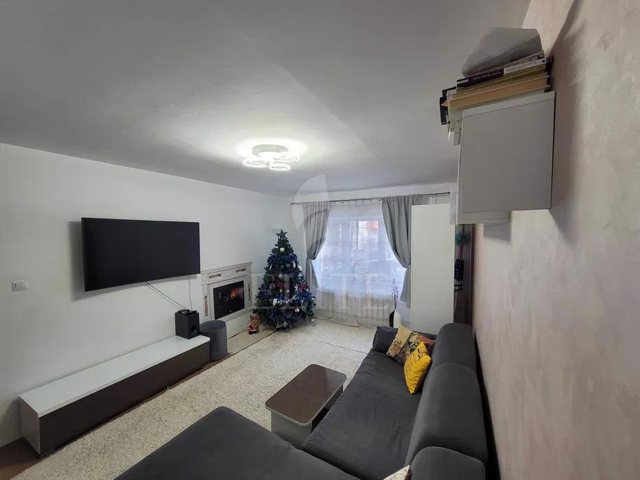 Apartament 3 camere în zona Zorilor-685030