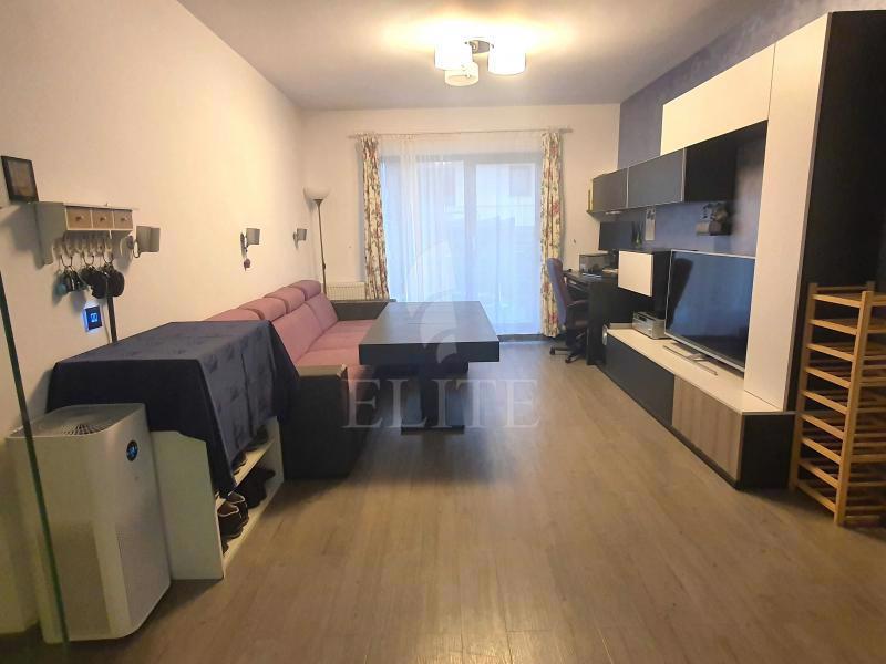 Apartament 3 camere în zona ZORILOR-686853