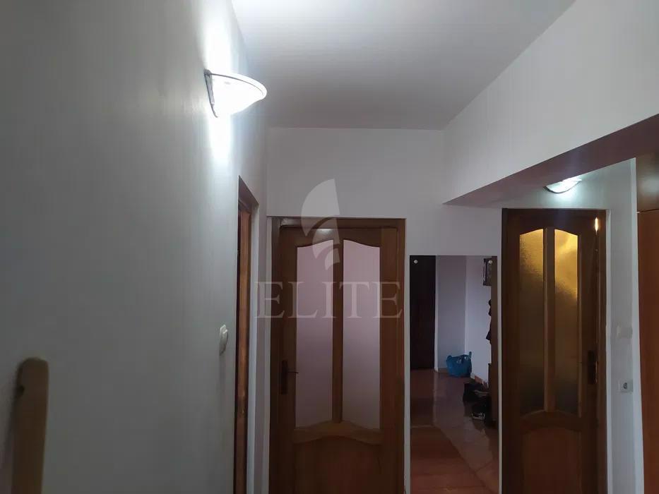 Apartament 3 camere în zona INTRE LACURI-774959