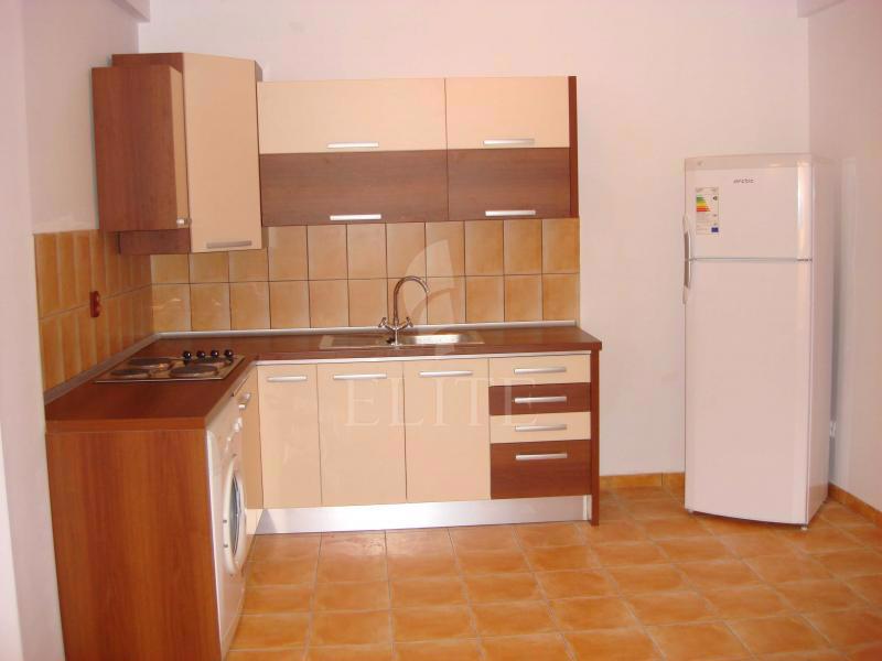 Apartament 2 camere în zona SEMICENTRALA-777231