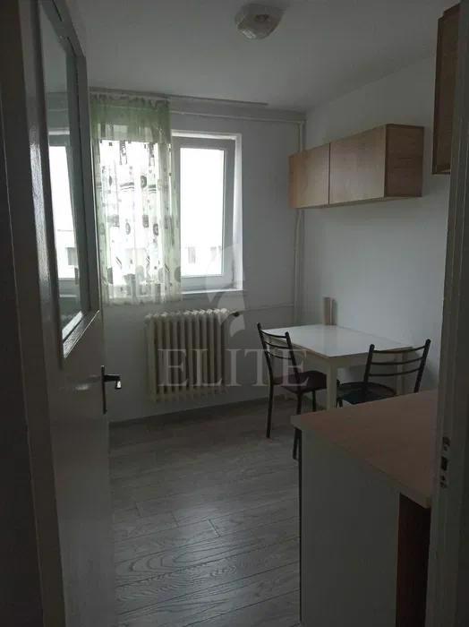 Apartament 3 camere în zona GHEORGHENI-847454