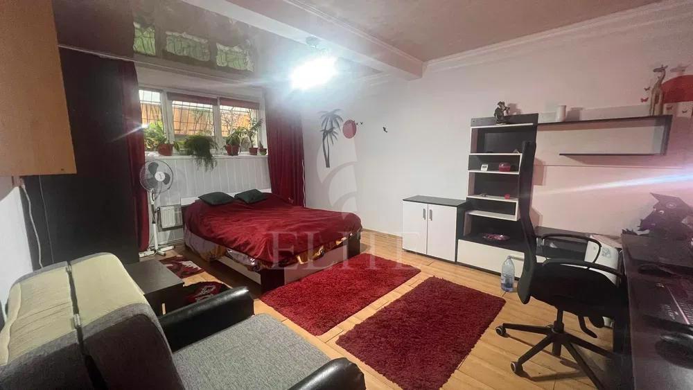 Apartament o camera în zona HOREA-866269