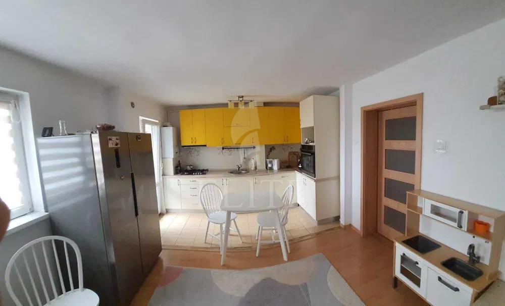 Apartament 4 camere în zona MEHEDINTI-910081