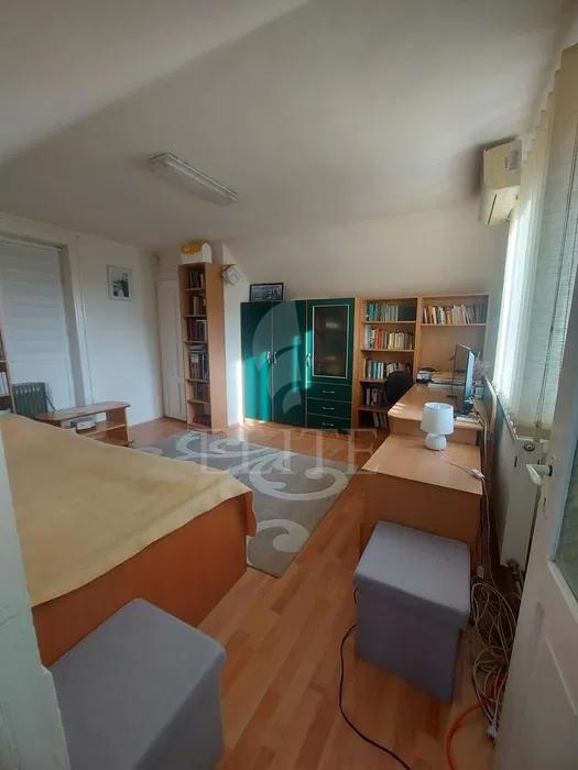 Casa 4 camere în zona GHEORGHENI-914115