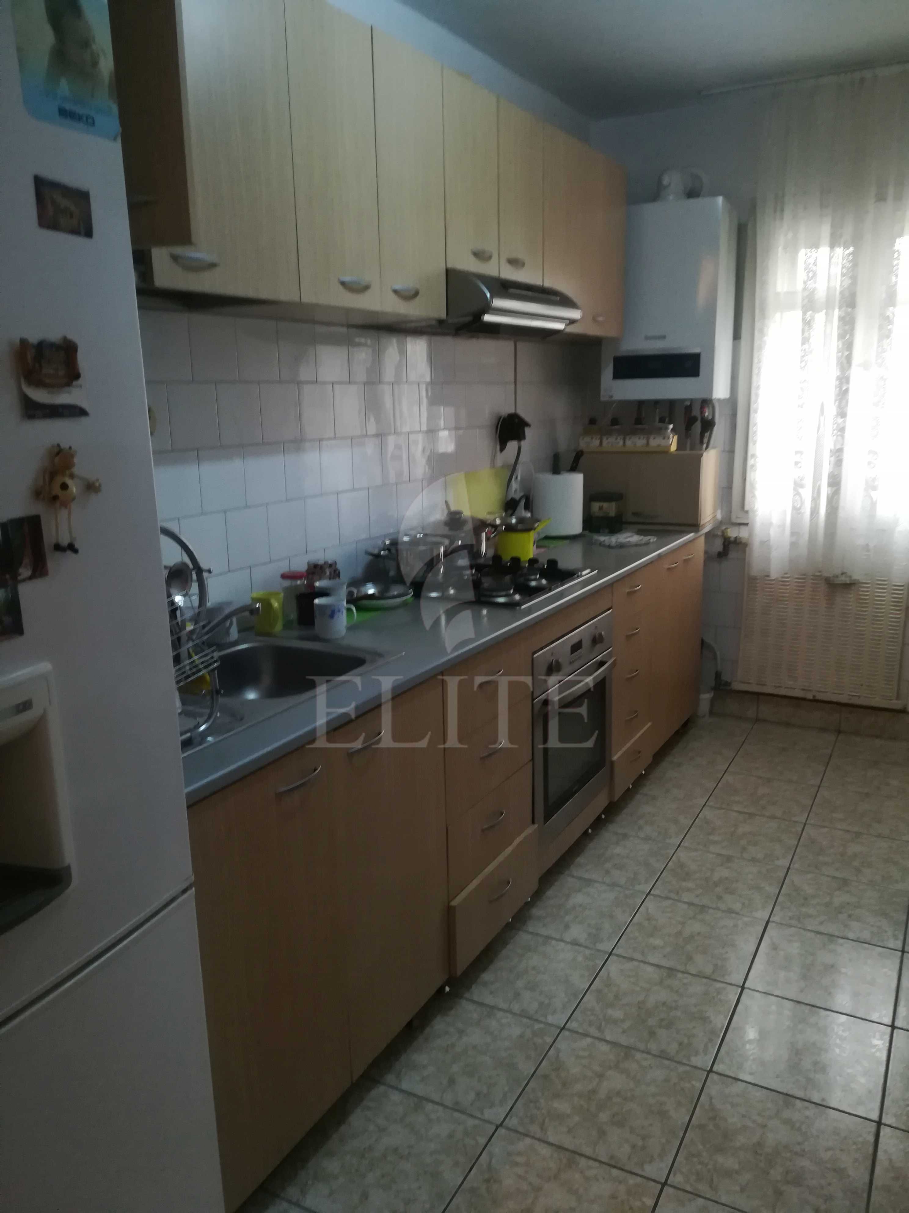 Apartament 4 camere în zona Big Manastur-925155