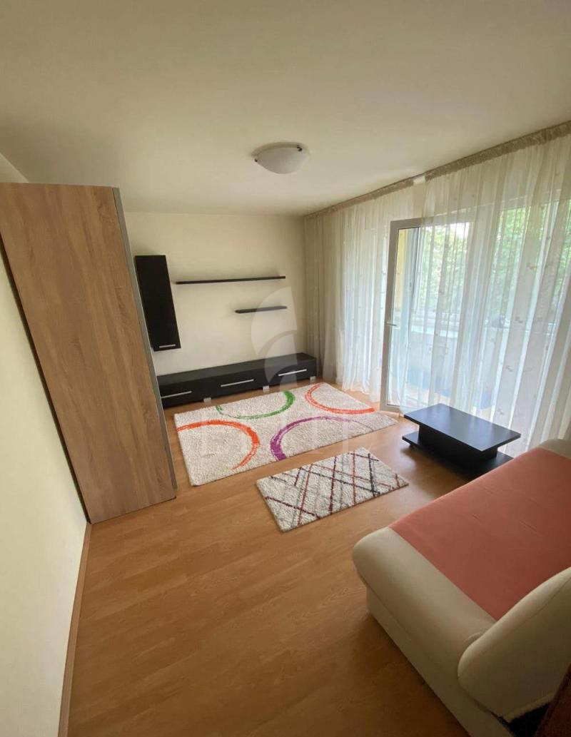 Apartament 4 camere în zona FLORA-929501