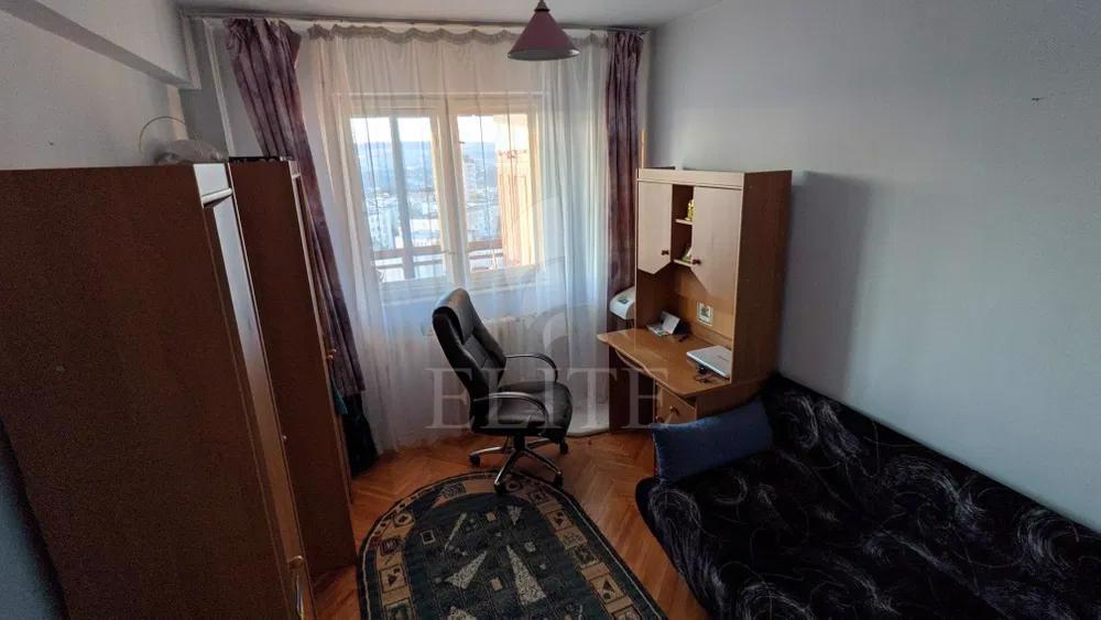 Apartament 3 camere în zona Zorilor-936175