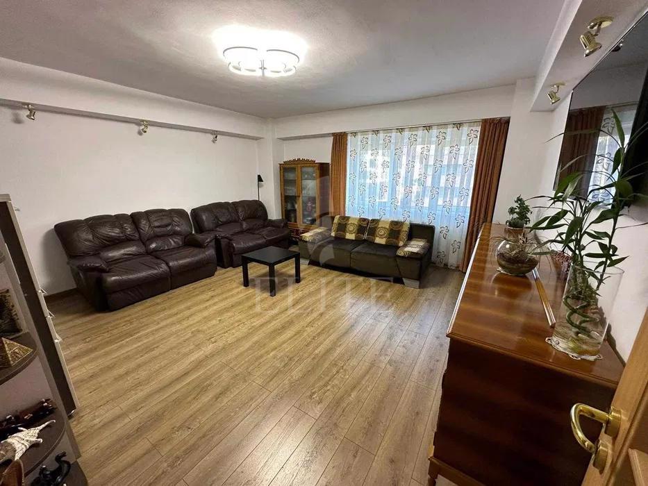 Apartament 3 camere în zona IULIUS MALL-952249