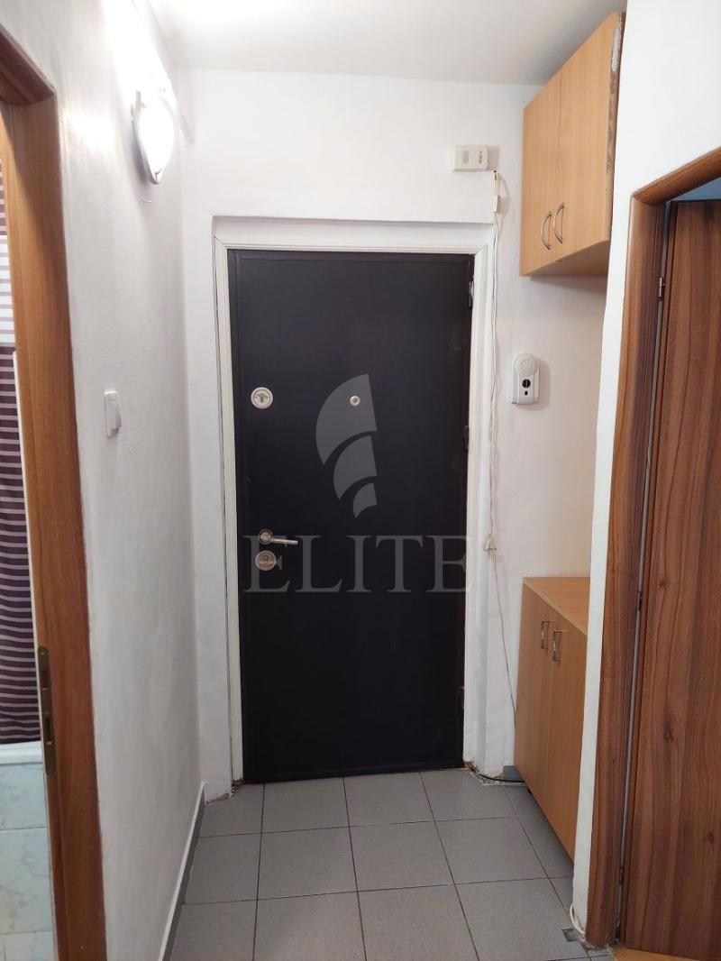 Apartament o camera în zona MEHEDINTI-952504