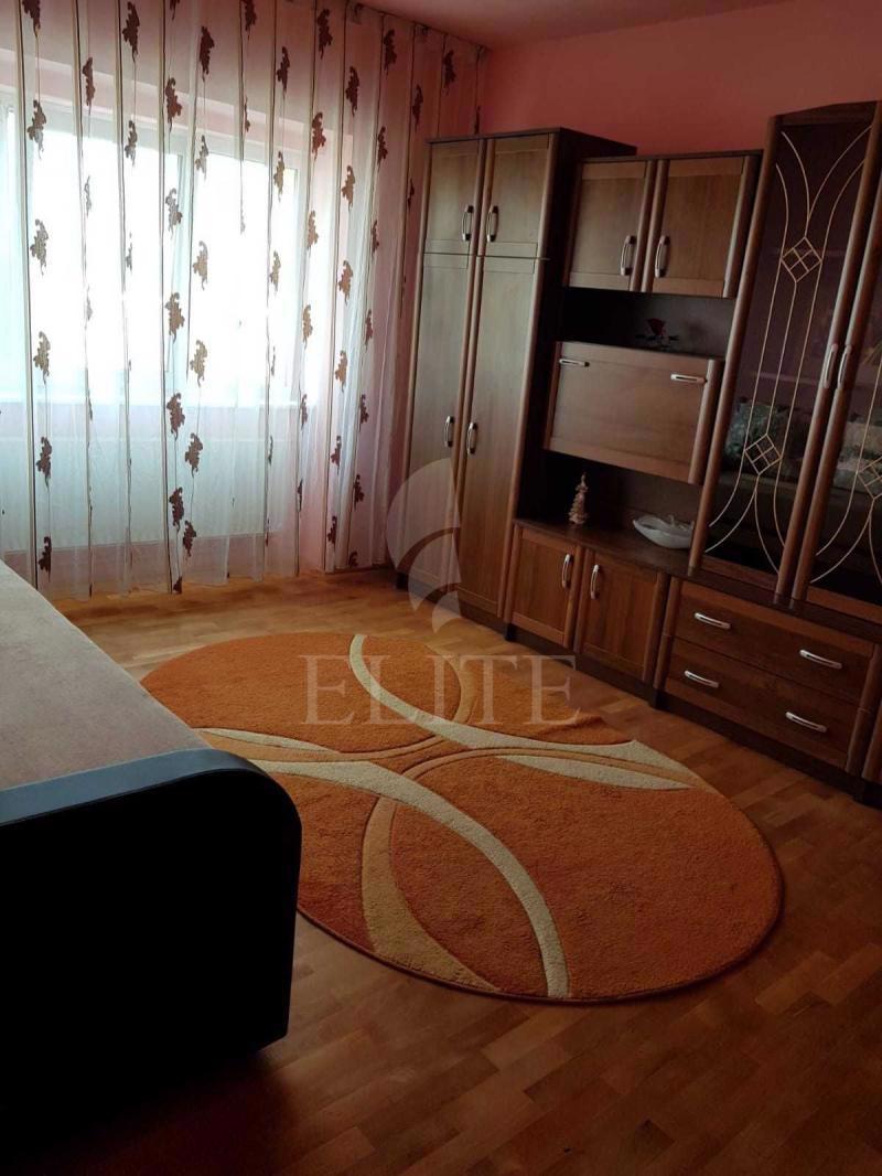 Apartament 3 camere în zona BIG-953476