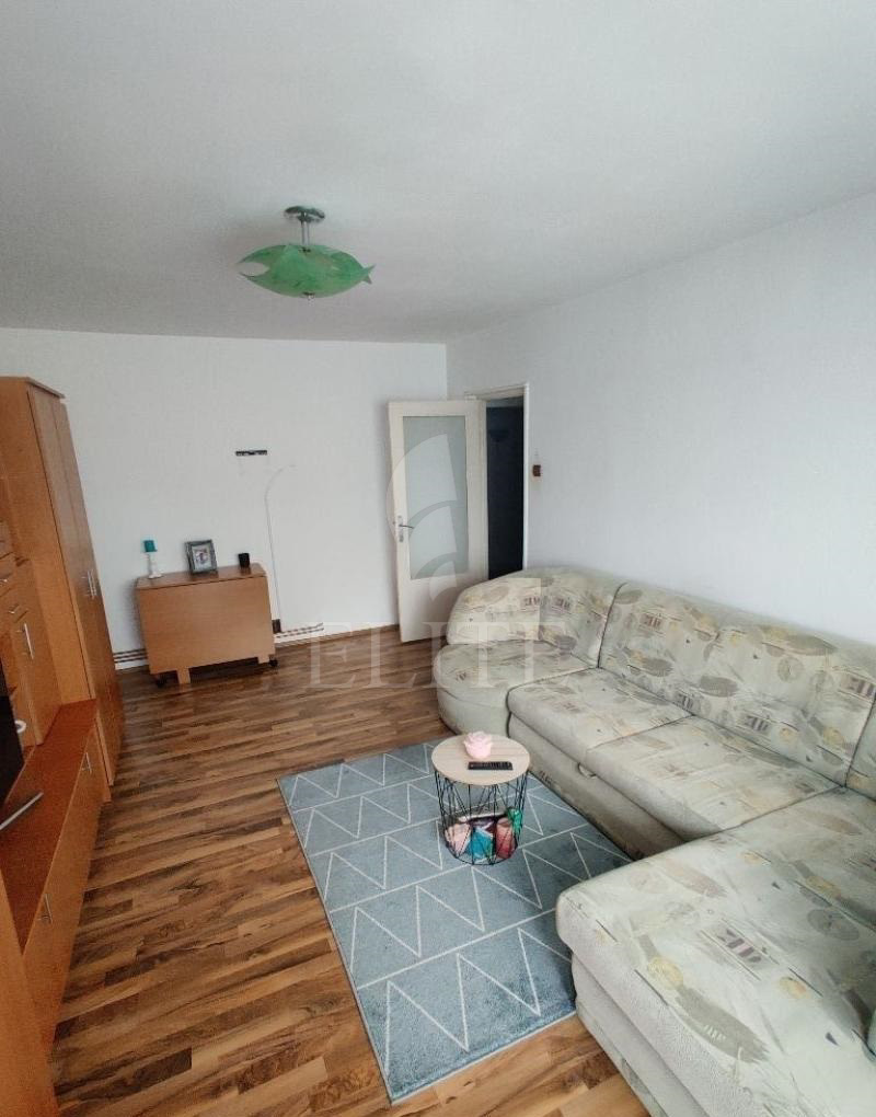 Apartament 4 camere în zona MANASTUR CENTRAL-954621