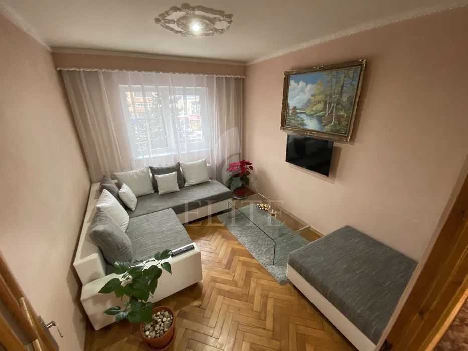 Apartament 4 camere în zona Aurel Vlaicu-955121