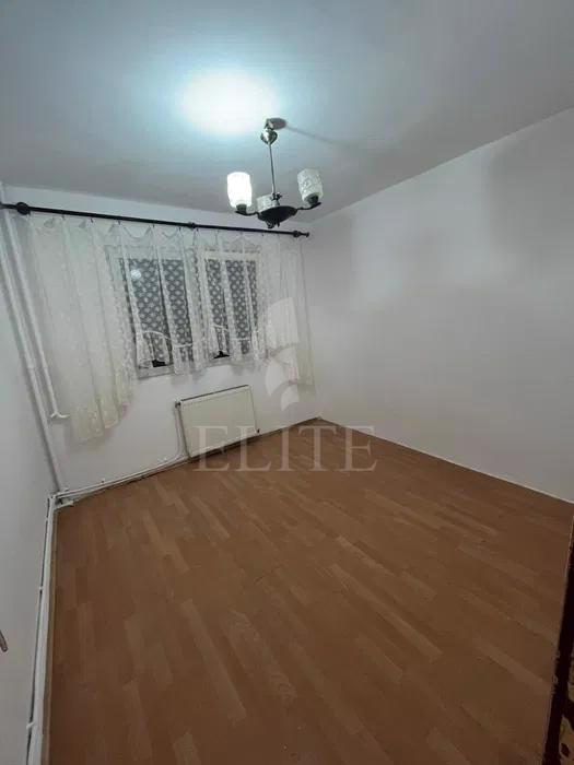 Apartament 2 camere în zona MC DONALDS-956571