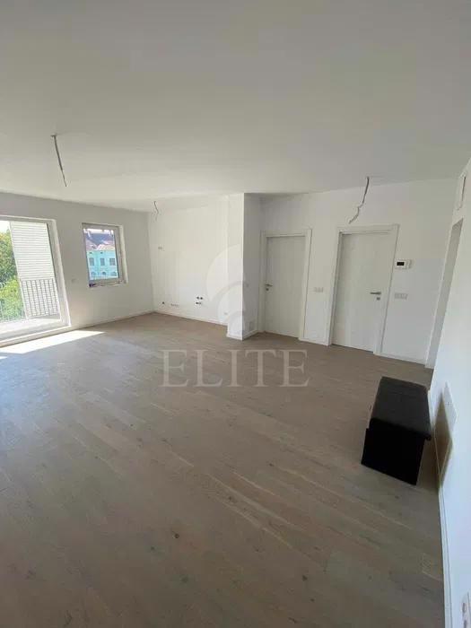 Apartament 2 camere în zona SEMICENTRALA-957971