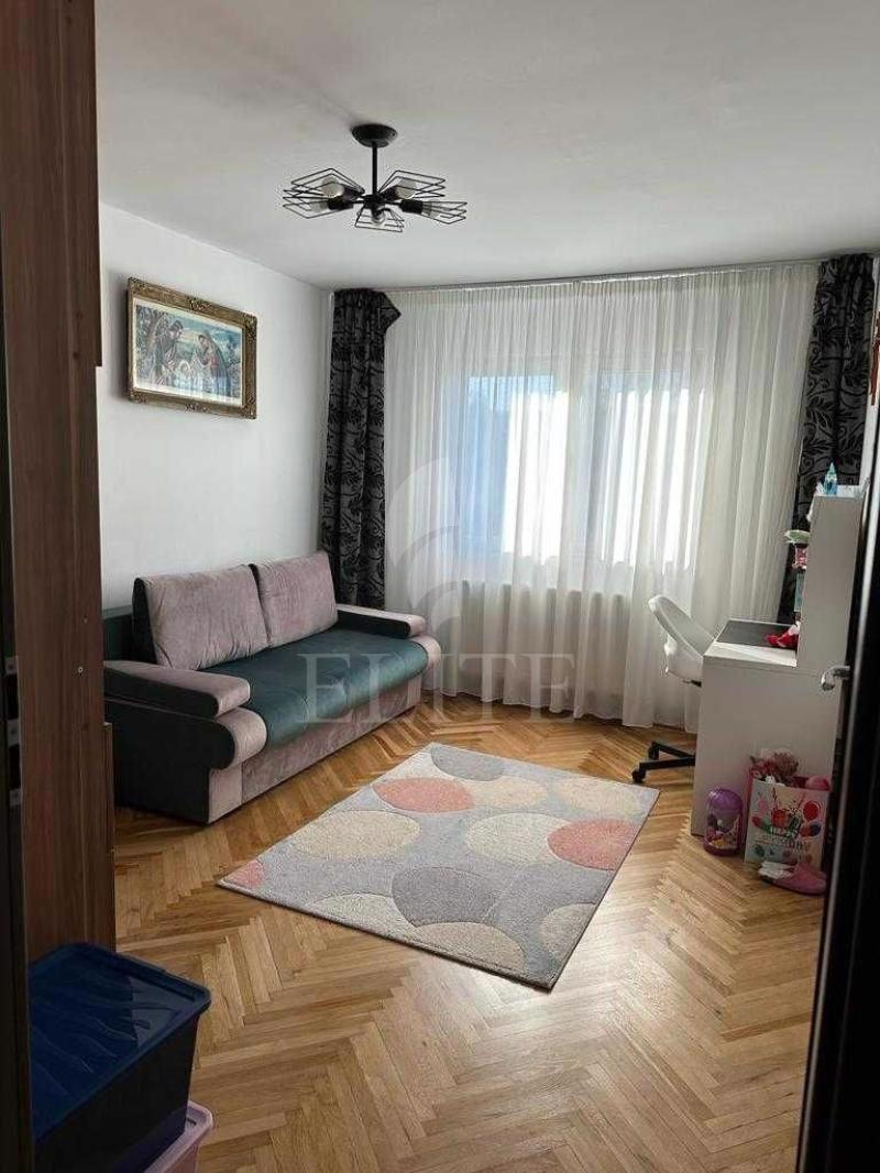 Apartament 3 camere în zona GRIGORE ALEXANDRESCU-959301